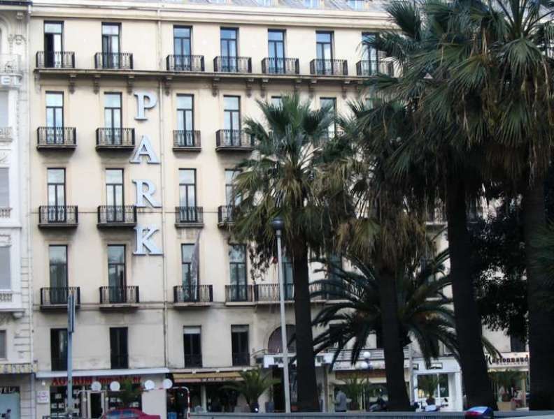 B4 Park Nizza Exterior foto