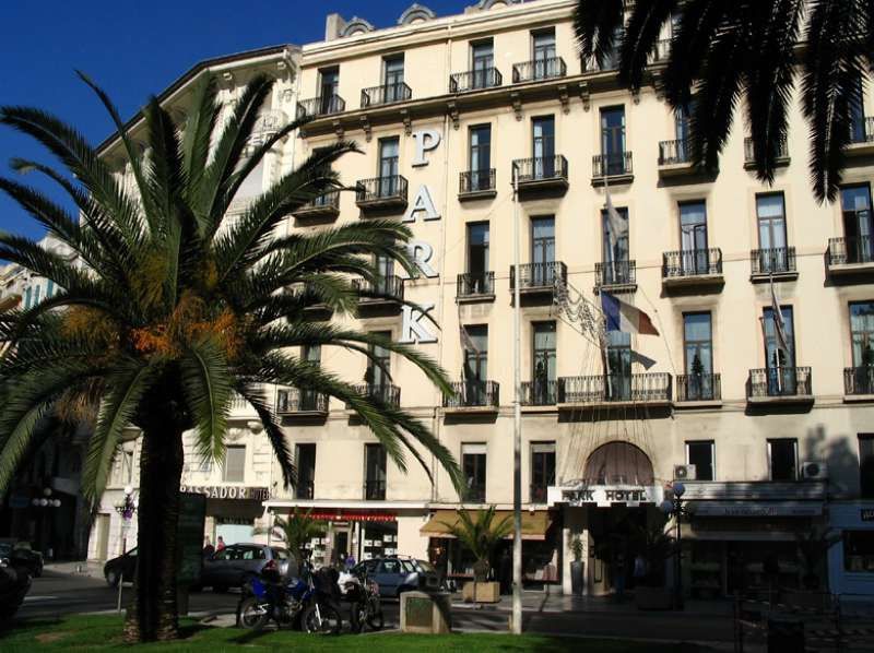 B4 Park Nizza Exterior foto